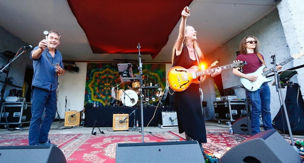 IndiJana & The Bandits